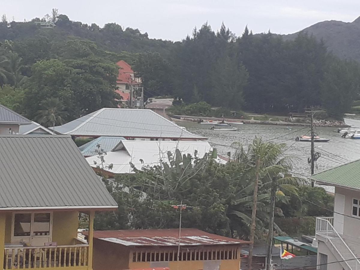La Residence D'Almee Guesthouse Baie Sainte Anne Екстериор снимка